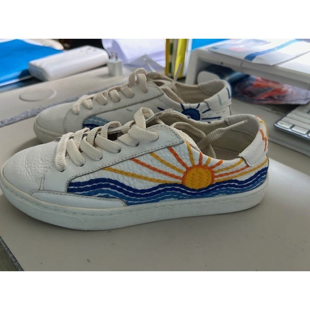 Soludos Sunrise Sunset Sneakers Women's 5.5M White Multi